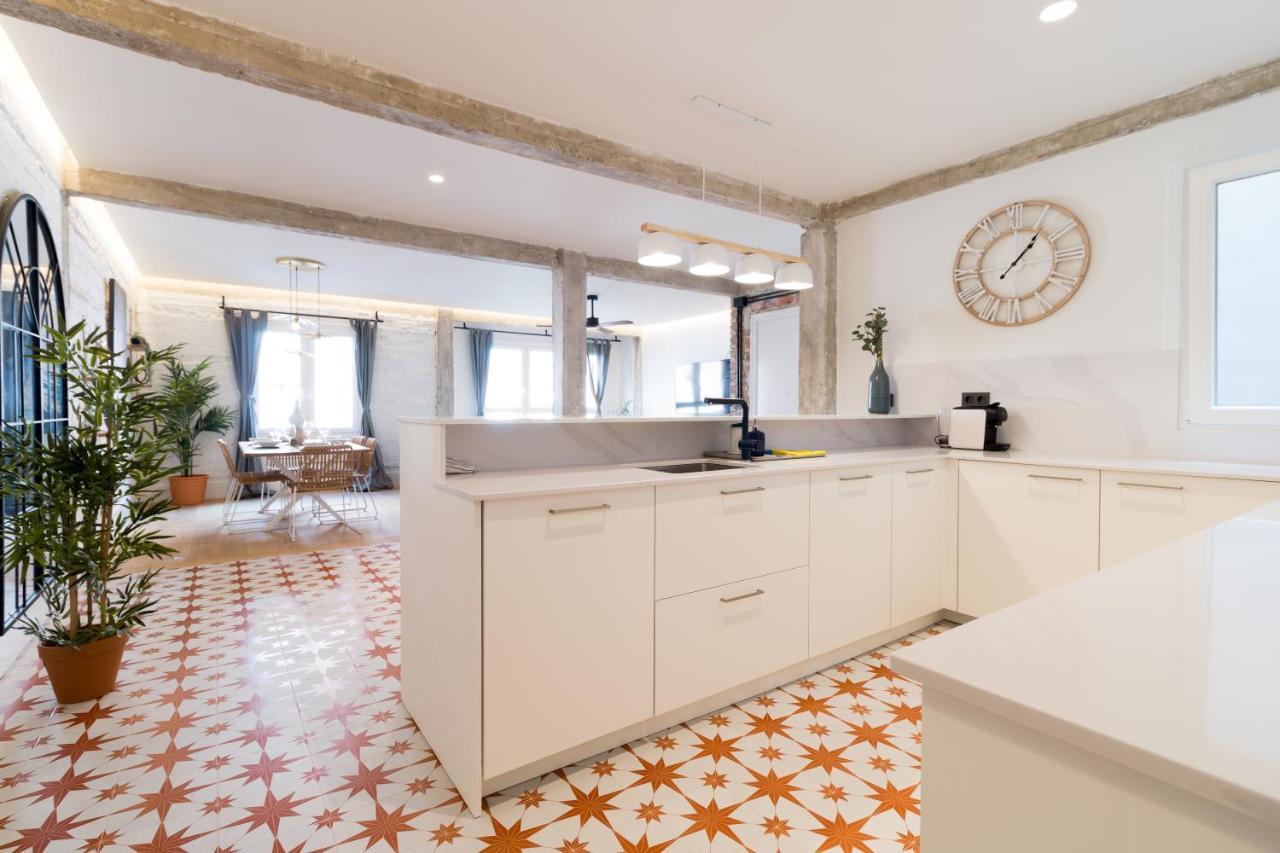 Amplio Y Moderno Apartamento Con Tarima Refrescante By Staynnapartments Bilbao Exteriör bild